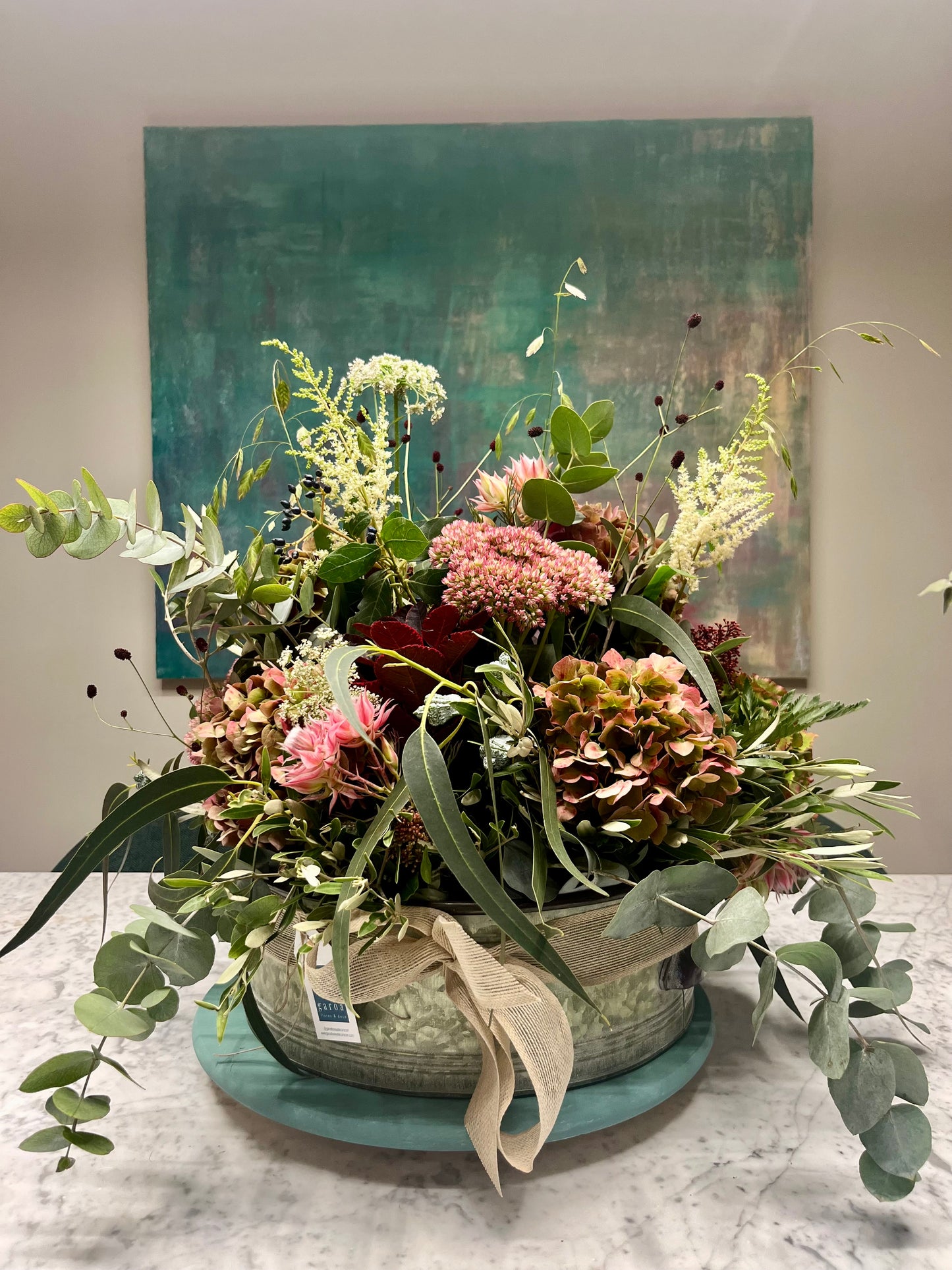 Arreglo Floral Silvestre tonos Rosas y Verdes