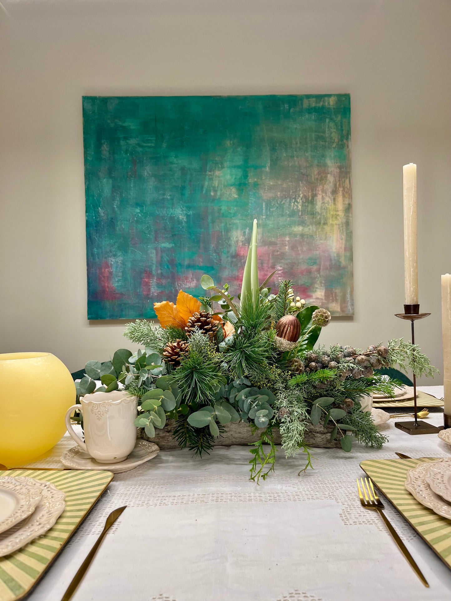 Centro de mesa de Navidad en base de tronco