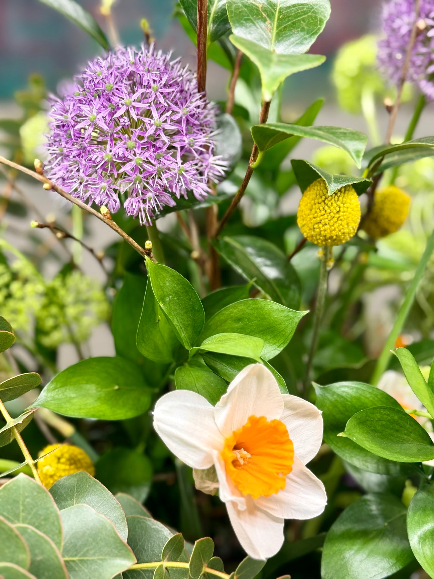 Arreglo Floral Tonos Rosados y Verdes