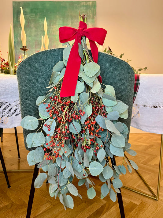 Ramo decorativo para puerta de Navidad