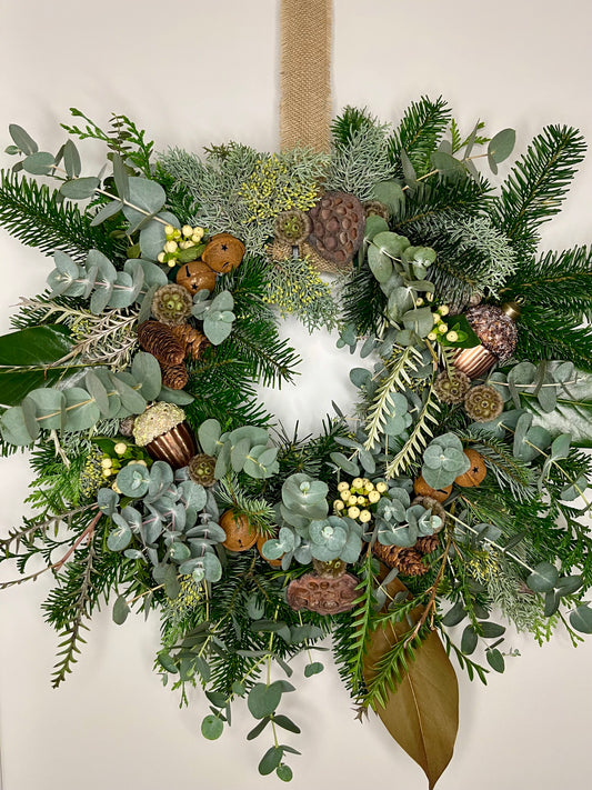 Corona de Navidad en Tonos Tierra