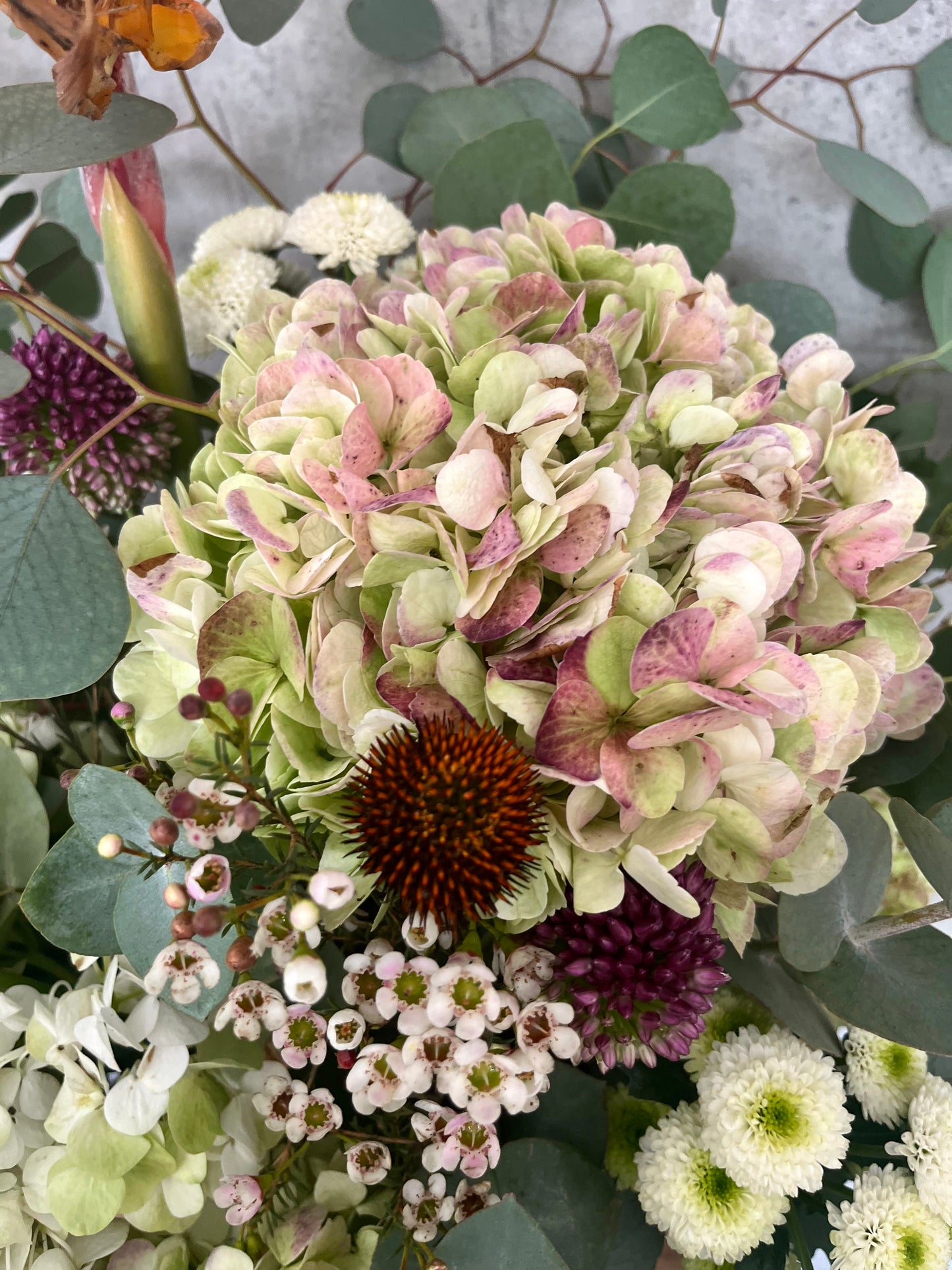 Arreglo floral en Jarrón Tonos Rosados