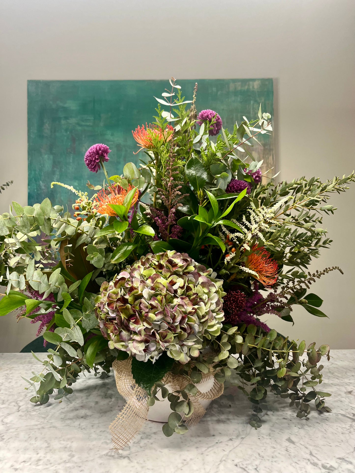 Arreglo Floral Estilo Garoa en tonos neutros