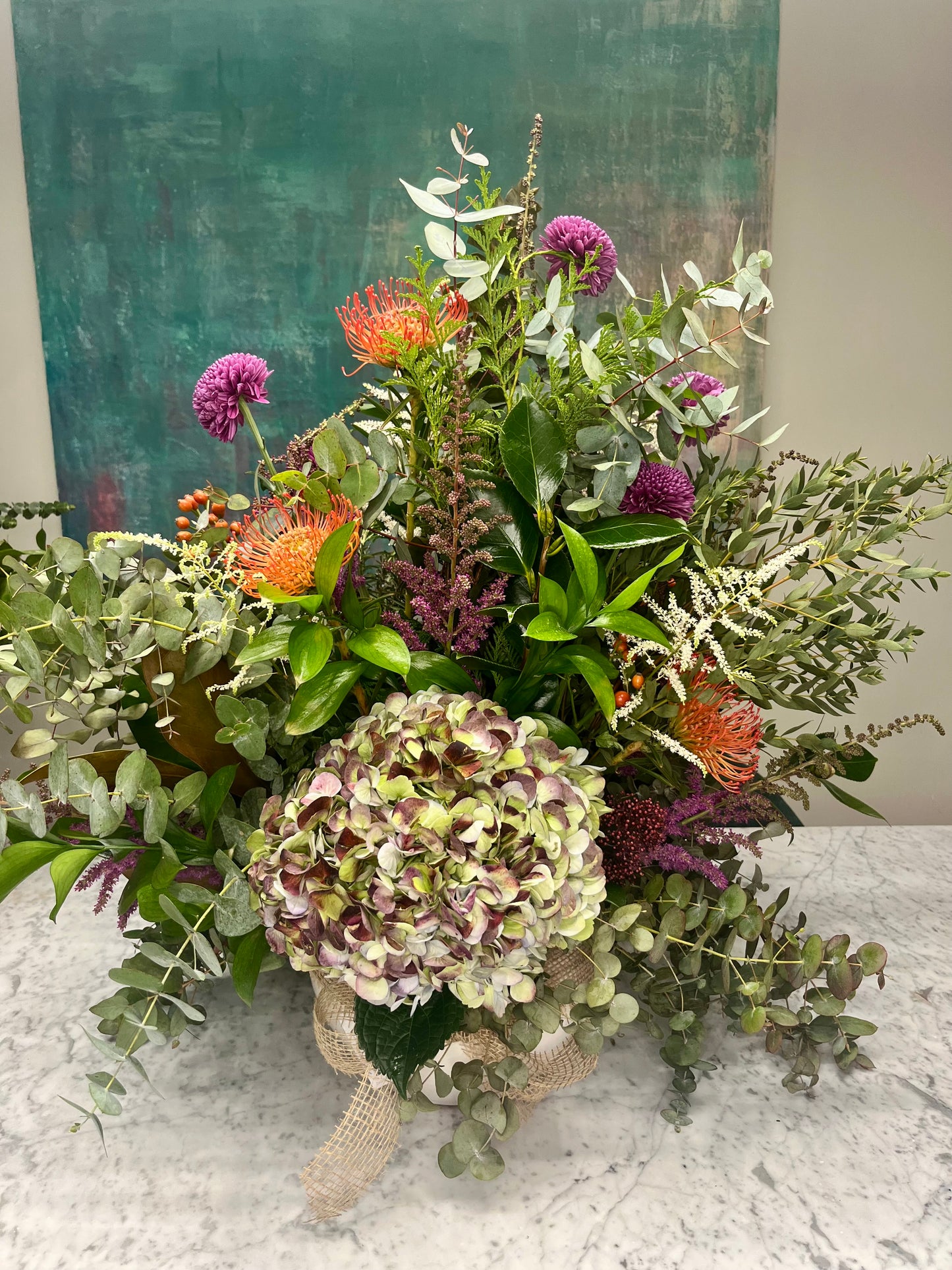 Arreglo Floral Estilo Garoa en tonos neutros