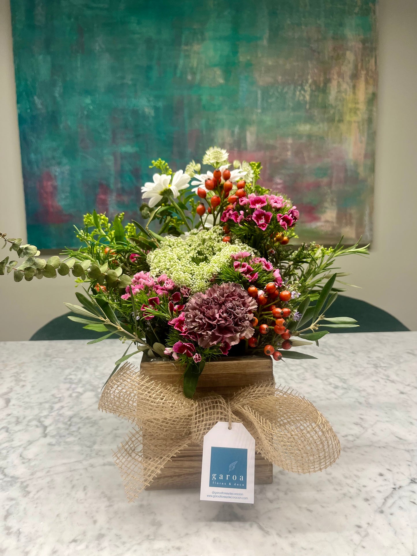 Arreglo Floral Campestre en Base de Madera