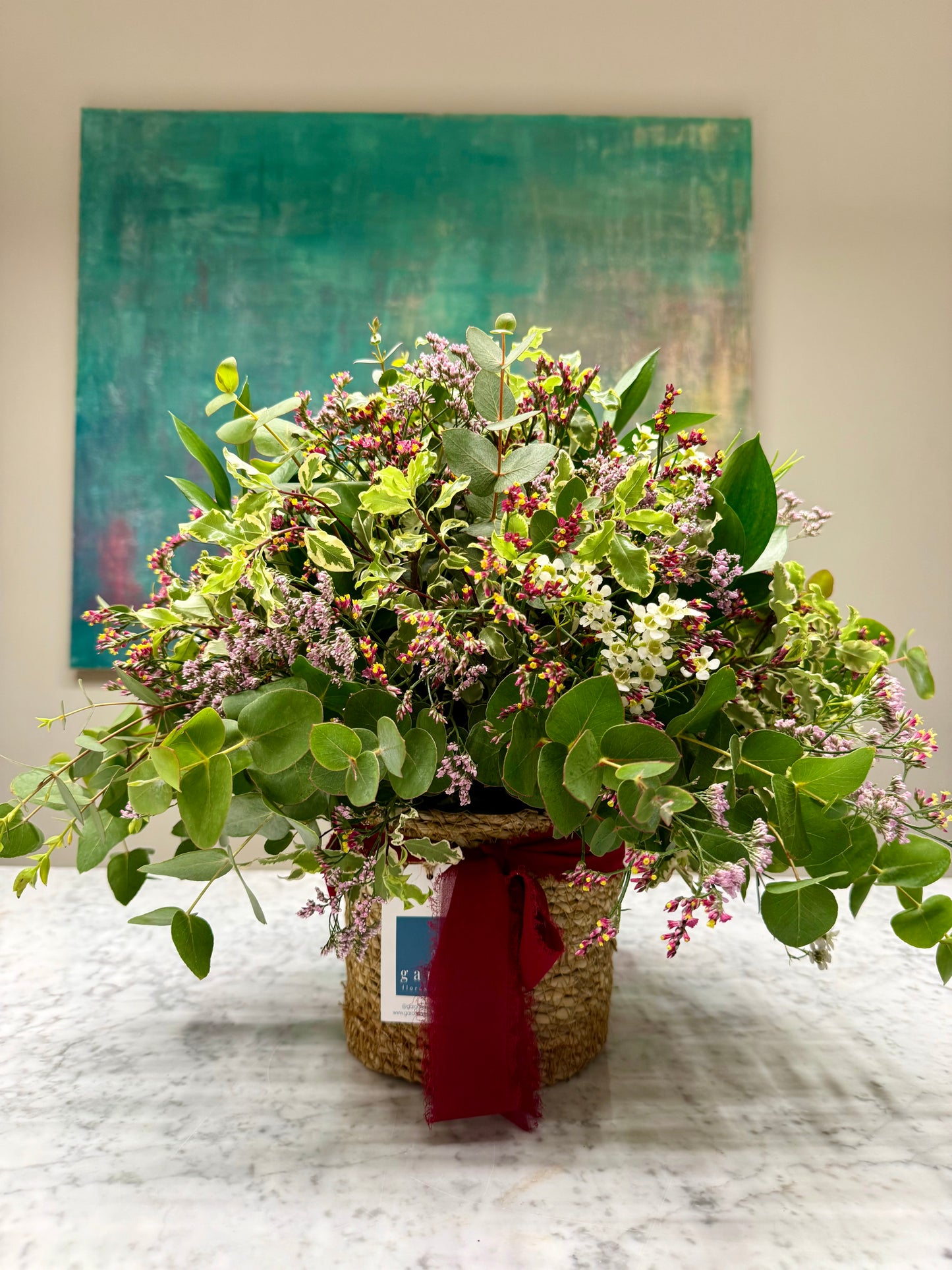 Arreglo Floral Silvestre en Cesta
