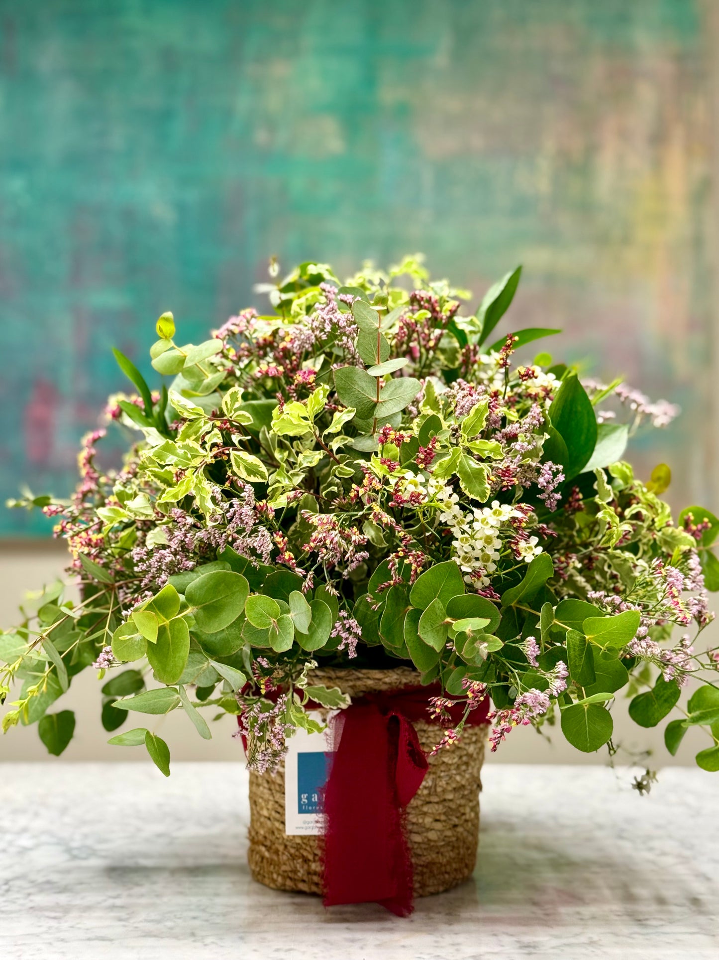 Arreglo Floral Silvestre en Cesta