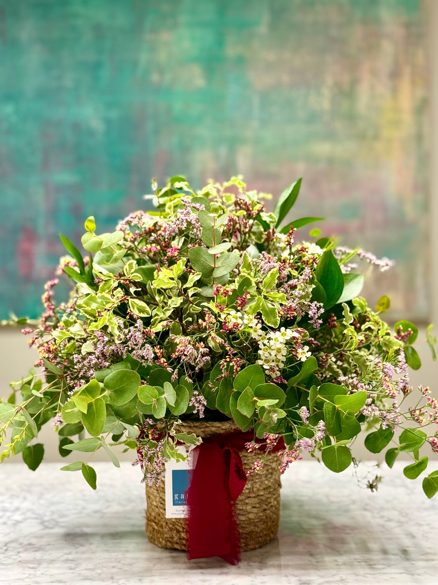 Arreglo Floral Silvestre en Cesta